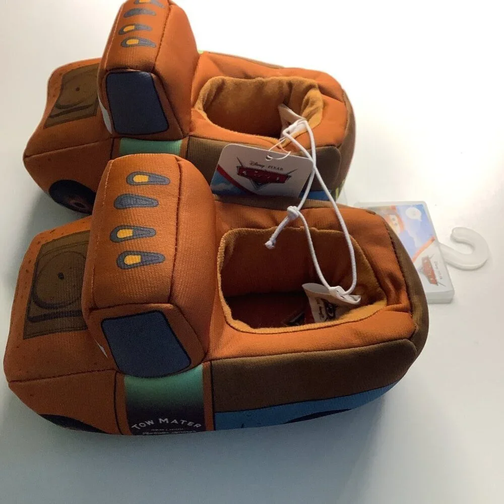 Mater Pixar Cars Slippers Kids Size 7/8 Tow Mater from Lightning Mcqueen